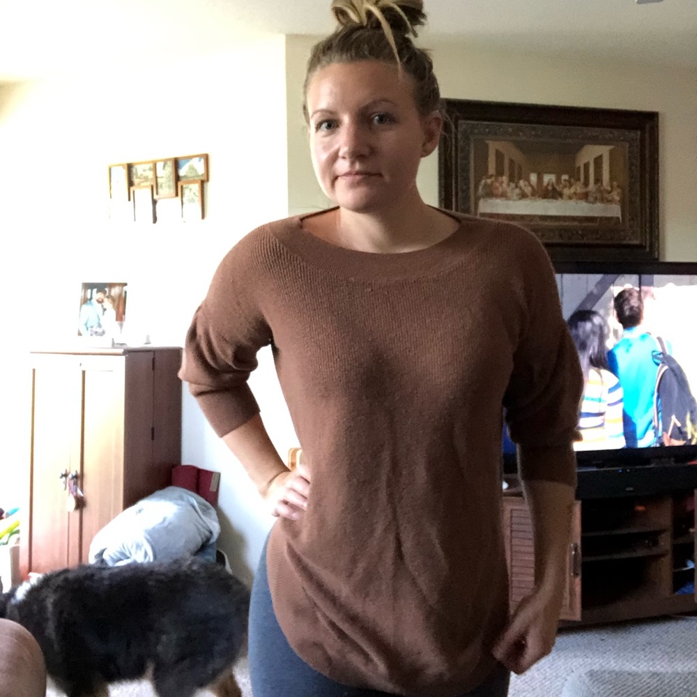 Beautiful fall Express sweater - Picture 2 of 5